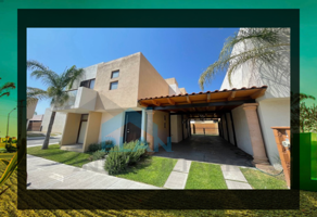 Foto de inmueble en Av. Puerta Real, 76910 El Pueblito, Qro., Col. Puerta Real C.P. 76910, Corregidora