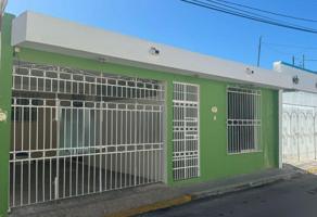 Foto de inmueble en C. 47, Barrio de Guadalupe, 24010 San Francisco de Campeche, Camp. #s/n, Col. Santa Ana C.P. 24050, Campeche