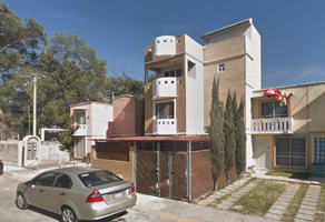 Foto de inmueble en Calle Jdn. de las Rosas 56, Hacienda del Jardín, 54980 Santiago Teyahualco, Méx. #56, Col. Hacienda del Jardín I C.P. 54980, Tultepec