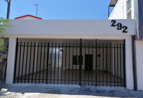 Foto de inmueble en Ana de Bretaña, Col. El Campanario C.P. 21353, Mexicali