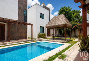 Foto de inmueble en 13 #106, Col. Bacalar Centro C.P. 77930, Bacalar