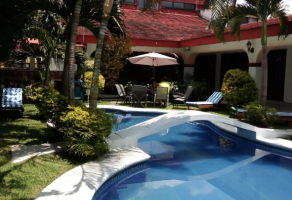 Foto de inmueble en Bulevar, Col. Lomas de Cocoyoc C.P. 62847, Atlatlahucan