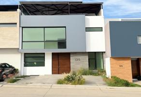 Foto de inmueble en Av. del Bosque Real, 45134 Zapopan, Jal., Col. Los Nísperos C.P. 45134, Zapopan