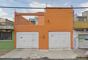 Foto de inmueble en Agustín Melgar, Guadalupe del Moral, 09300 Ciudad de México, CDMX #s/n, Col. Guadalupe del Moral C.P. 09300, Iztapalapa
