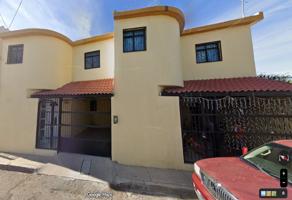Foto de inmueble en Rtno. 103, Modelo, 83190 Hermosillo, Son., Col. Modelo C.P. 83190, Hermosillo