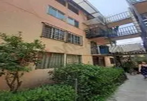 Foto de inmueble en Avenida Tlahuac 4719 #4719, Col. El Vergel C.P. 09880, Iztapalapa