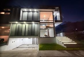 Foto de inmueble en Cto. del Imperio Galo Pte., 45134 Zapopan, Jal., Col. Colinas de San Miguel C.P. 45134, Zapopan