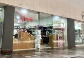 Foto de inmueble en AVENIDA ARBOLEDAS  #2500, Col. Bosques de La Victoria C.P. 44540, Guadalajara