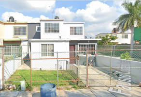 Foto de inmueble en  Jorge Renteria Rosillo, Col. Petrolera C.P. 89602, Altamira