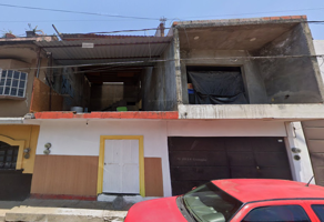 Foto de inmueble en Zacatecas 13, Ramón Farias, 60050 Uruapan, Mich. #13, Col. Ramon Farias C.P. 60050, Uruapan