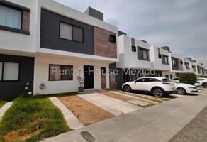 Foto de inmueble en Paseos de Zakia Pte., 76269 Zakia, Qro. #3600Int. 26 A, Col. Zizana C.P. 76269, El Marqués