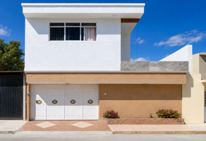 Foto de inmueble en El Fresno 17, Jardines del Sur, 39074 Chilpancingo de los Bravo, Gro. #s/n, Col. Jardines del Sur C.P. 39074, Chilpancingo de los Bravo