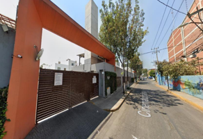Foto de inmueble en Cinematografistas, Col. El Vergel C.P. 09880, Iztapalapa