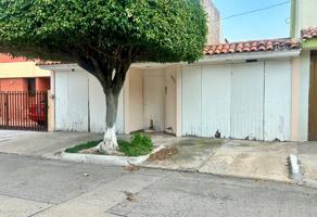 Foto de inmueble en CALLE SALMON  #2771, Col. Loma Bonita C.P. 45086, Zapopan