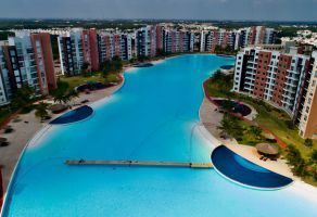 Foto de inmueble en AV LA RIOJA, Col. Dream Lagoons C.P. 77535, Benito Juárez