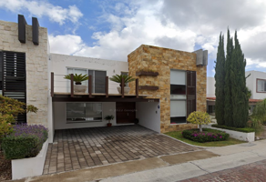 Foto de inmueble en Lago Yalahan 240 #240, Col. Jurica La Solana C.P. 76230, Querétaro