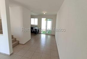 Foto de inmueble en Paseos del Bosque, 76910 El Pueblito, Qro., Col. Paseos del Bosque C.P. 76910, Corregidora