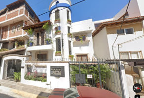 Foto de inmueble en Calle Ecuador 1083 #1083, Col. El Cerro C.P. 48304, Puerto Vallarta