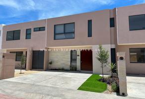 Foto de inmueble en Altos del Marques, 76146 Santiago de Querétaro, Qro., Col. Altos del Marqués C.P. 76146, Querétaro