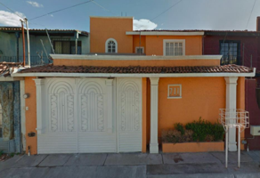 Foto de inmueble en Sta. Elena 711, Sta Monica 2da Secc, 76138 Santiago de Querétaro, Qro. #711, Col. Santa Mónica 2a Secc C.P. 76138, Querétaro