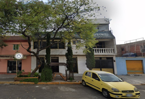 Foto de inmueble en 1ra Privada Hidalgo 585 #585, Col. Cedros C.P. 09850, Iztapalapa