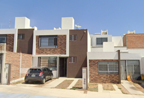 Foto de inmueble en P.º Lomas del Sur 327, 20299 Aguascalientes, Ags. #327, Col. Lunaria C.P. 20299, Aguascalientes