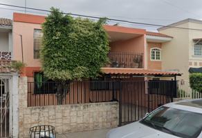 Foto de inmueble en Calle Urbano San Roman, Col. El Dean C.P. 44440, Guadalajara