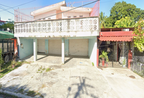 Foto de inmueble en Aquiles Serdán 41-47, 77018 Chetumal, Q.R. #41, Col. Reforma C.P. 77018, Othón P. Blanco