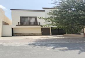 Foto de inmueble en Avenida Los Pinos, Col. Los Rincones Residencial C.P. 66057, General Escobedo