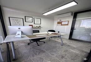 Foto de inmueble en Calz. Lázaro Cárdenas Pte. 3422, Chapalita, 44110 Guadalajara, Jal. #3422, Col. Vallarta Poniente C.P. 44110, Guadalajara