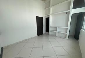 Foto de inmueble en 4 Árboles, 15730 Ciudad de México, CDMX, Col. 4 Árboles C.P. 15730, Venustiano Carranza