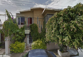 Foto de inmueble en Calle Gabino Chávez 645 #645, Col. Moderna C.P. 36690, Irapuato