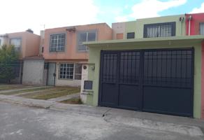 Foto de inmueble en Calle Circuito Hacienda la Goleta #Mz-55 L-25 Int. C-D, Col. Rinconada del Valle C.P. 50885, Temoaya