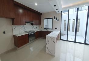 Foto de inmueble en Altavista Pte. 303, 45133 Zapopan, Jal. #303, Col. Vitana Residencial C.P. 45133, Zapopan