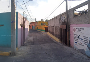 Foto de inmueble en 2da cda. Canal Nac de Ameca, Col. San Isidro C.P. 16739, Xochimilco