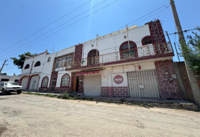 Foto de inmueble en La Ladrillera, 45428 Tonalá, Jal., Col. Los Pajaritos C.P. 45428, Tonalá