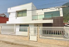 Foto de inmueble en Calle 50 Benito Juarez  #s/n, Col. Chocaman C.P. 94160, Chocamán