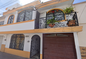 Foto de inmueble en Calle Abasolo 217 #217, Col. Tepic Centro C.P. 63000, Tepic