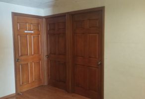 Foto de inmueble en calle real, Col. Jardines del Valle C.P. 25260, Saltillo