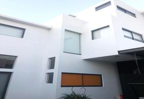 Foto de inmueble en Punta Altozano, 58350 Mich., Col. Paseo de los Canarios C.P. 58350, Morelia