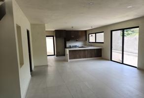 Foto de inmueble en Priv. de Las Fincas, Morelos #34, Col. Las Palmas C.P. 62050, Cuernavaca