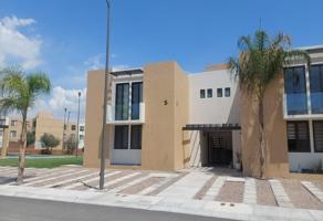 Foto de inmueble en zona dos extendida, Corregidora, 76070 Santiago de Querétaro, Qro., Col. Corregidora C.P. 76220, Querétaro