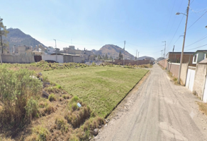 Foto de inmueble en José Ramón Albarrán 9, Delegación Santa Cruz Atzcapotzaltongo, 50030 Santa Cruz Atzcapotzaltongo, Mé, Col. Santa Cruz Azcapotzaltongo C.P. 50290, Toluca