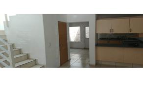 Foto de inmueble en C. del Bosque, Parques del Bosque, 45609 San Pedro Tlaquepaque, Jal., Col. Parques del Bosque C.P. 45609, San Pedro Tlaquepaque