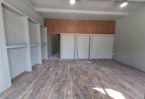 Foto de inmueble en Calz. Lázaro Cárdenas 2140, Del Fresno, 44900 Guadalajara, Jal. #2140, Col. Del Fresno 2a. sección C.P. 44900, Guadalajara