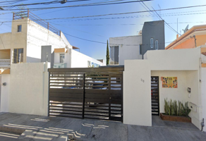 Foto de inmueble en Hacienda El Salitre, Jardines de la Hacienda, 76180 Santiago de Querétaro, Qro., Col. Jardines de La Hacienda C.P. 76180, Querétaro