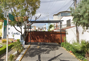 Foto de inmueble en P.º de Los Cisnes 28, Madero, 52172 San Jerónimo Chicahualco, Méx. #28, Col. Los Cisnes C.P. 52172, Metepec
