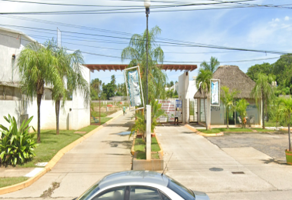 Foto de inmueble en ANGEL MARTINEZ  GALEANA  #2FInt. INT 48E MZ 5 , Col. Granjas del Márquez C.P. 39894, Acapulco de Juárez