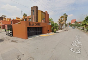 Foto de inmueble en Quintas Campestres los Laureles, 27053 Torreón, Coah., Col. Quintas Campestre Laureles C.P. 27053, Torreón