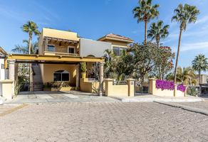 Foto de inmueble en SIN NOMBRE, Col. Cabo Bello C.P. 23455, Los Cabos